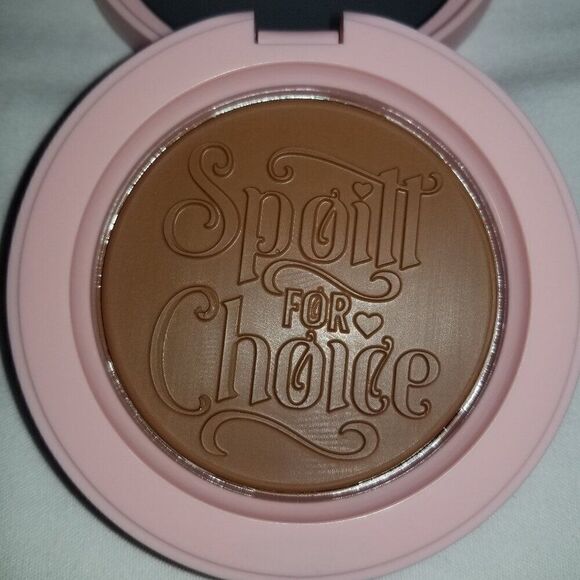 P.Louise Spoilt For Choice Cream Bronzer - Gingerbread Glaze - Picture 5 of 5